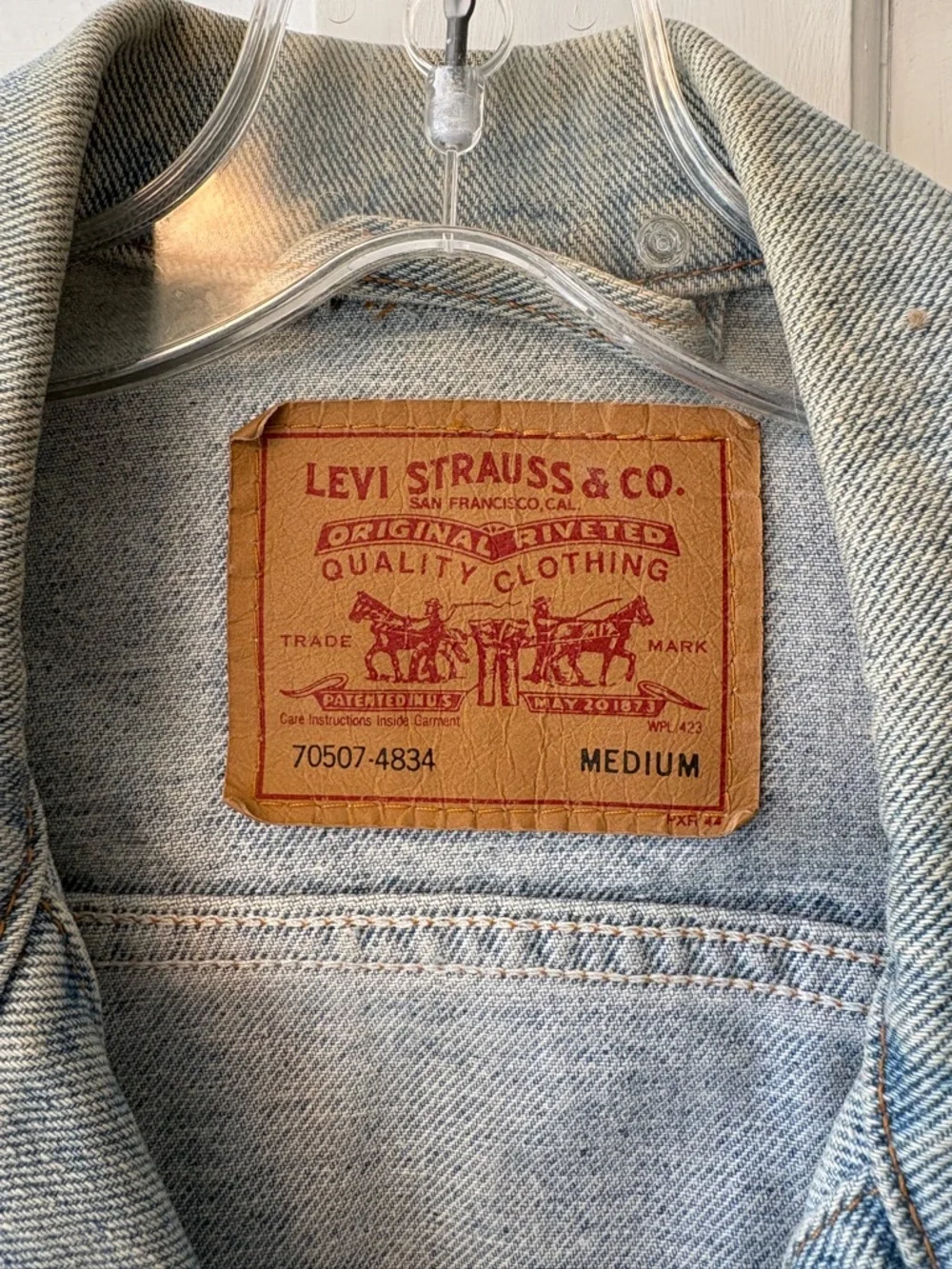 Levi Strauss 1980s Vintage Denim Jacket (Light Denim 70507, 4834 Mens Medium) - Picture 2 of 5